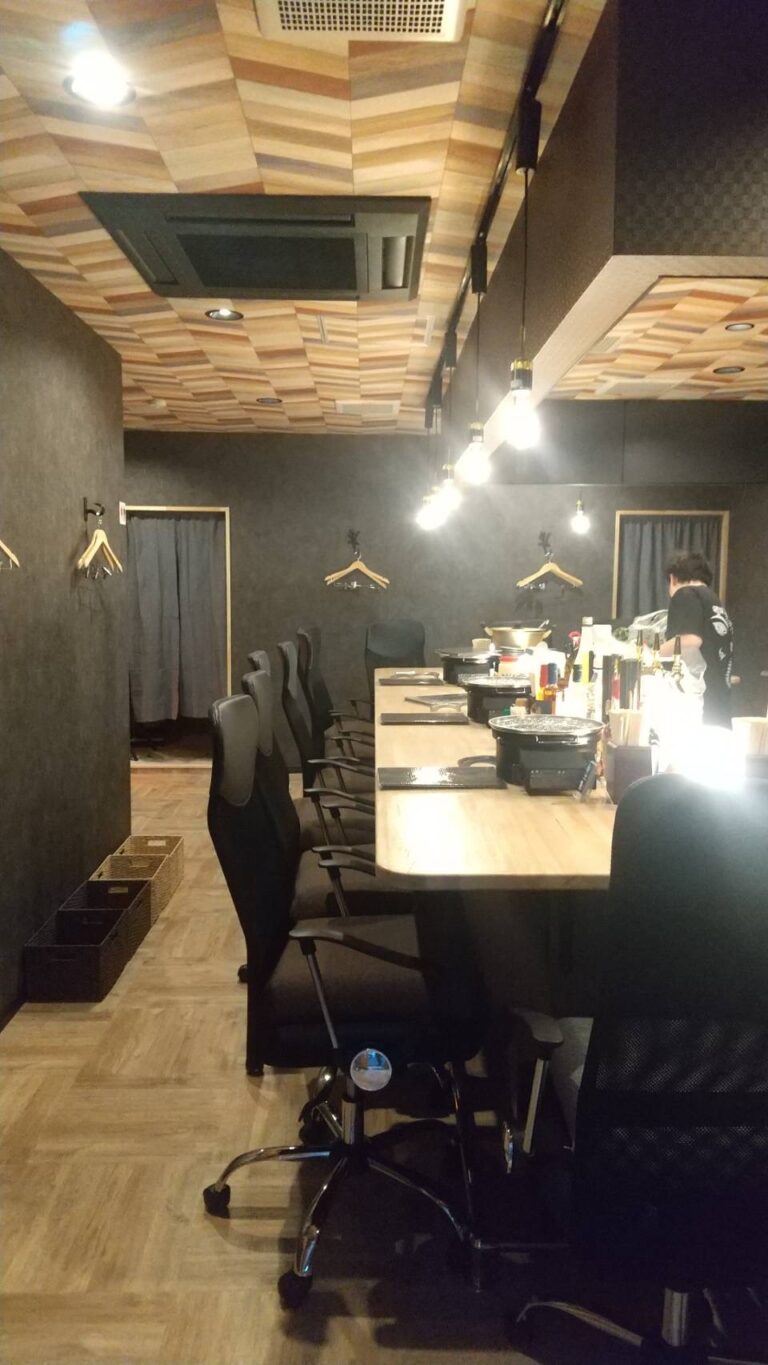 水戸市｜新装開店焼肉屋フルリノベーション【大工・壁紙・水栓・設備】