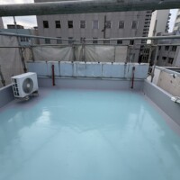 防水・塗装工事中